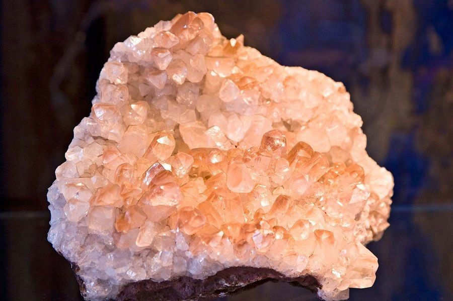 Trang sức đá Calcite – Vẻ đẹp trong suốt của trí tuệ và năng lượng chữa lành