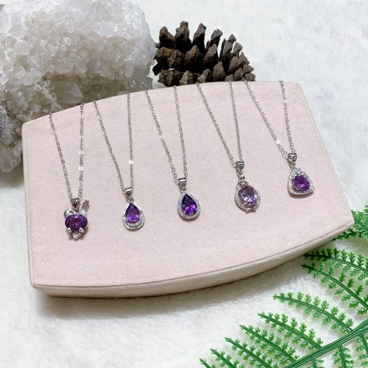 Trang sức bạc gắn đá Amethyst mẫu mã đa dạng, đẹp lộng lẫy