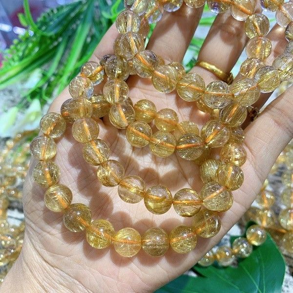 Kinh doanh trang sức đá quý: Những dòng đá luôn có nhu cầu ổn định