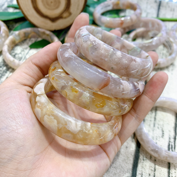 ban-buon-lo-kieng-ma-nao-hoa-dao