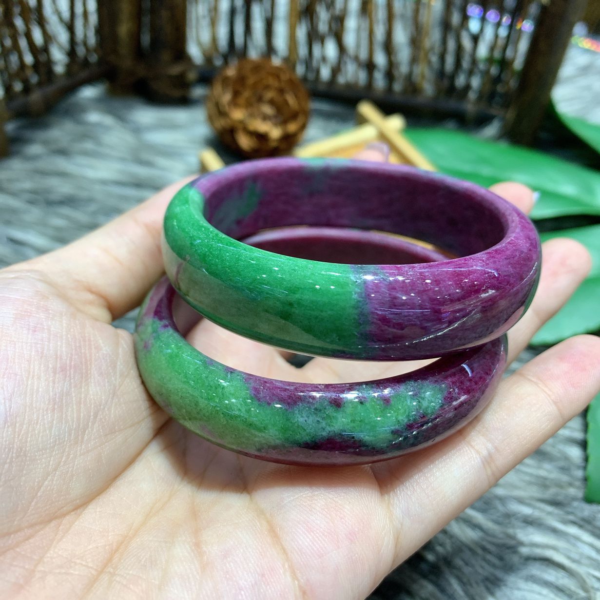chuyen-si-vong-kieng-ruby-nam-phi-cao-cap