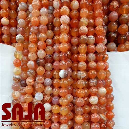 ban-si-chuoi-hat-ma-nao-botswana-cam