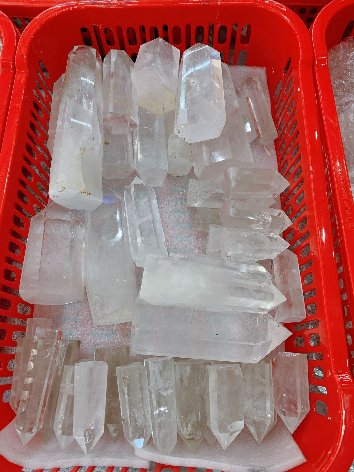 chuyen-si-tru-thach-anh-trang-trong-cao-cap