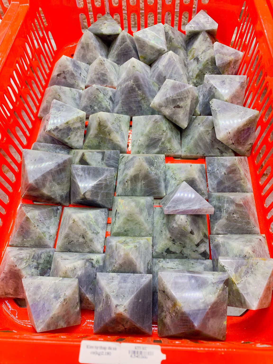chuyen-si-kim-tu-thap-da-xa-cu-cao-cap