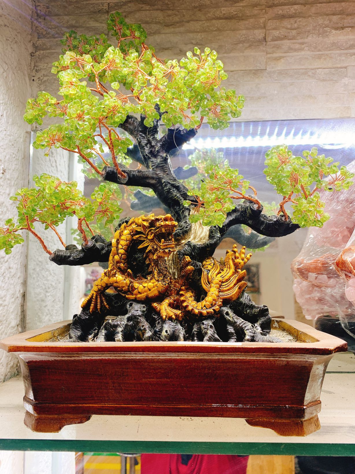 chuyen-si-cay-tai-loc-da-peridot-cao-cap