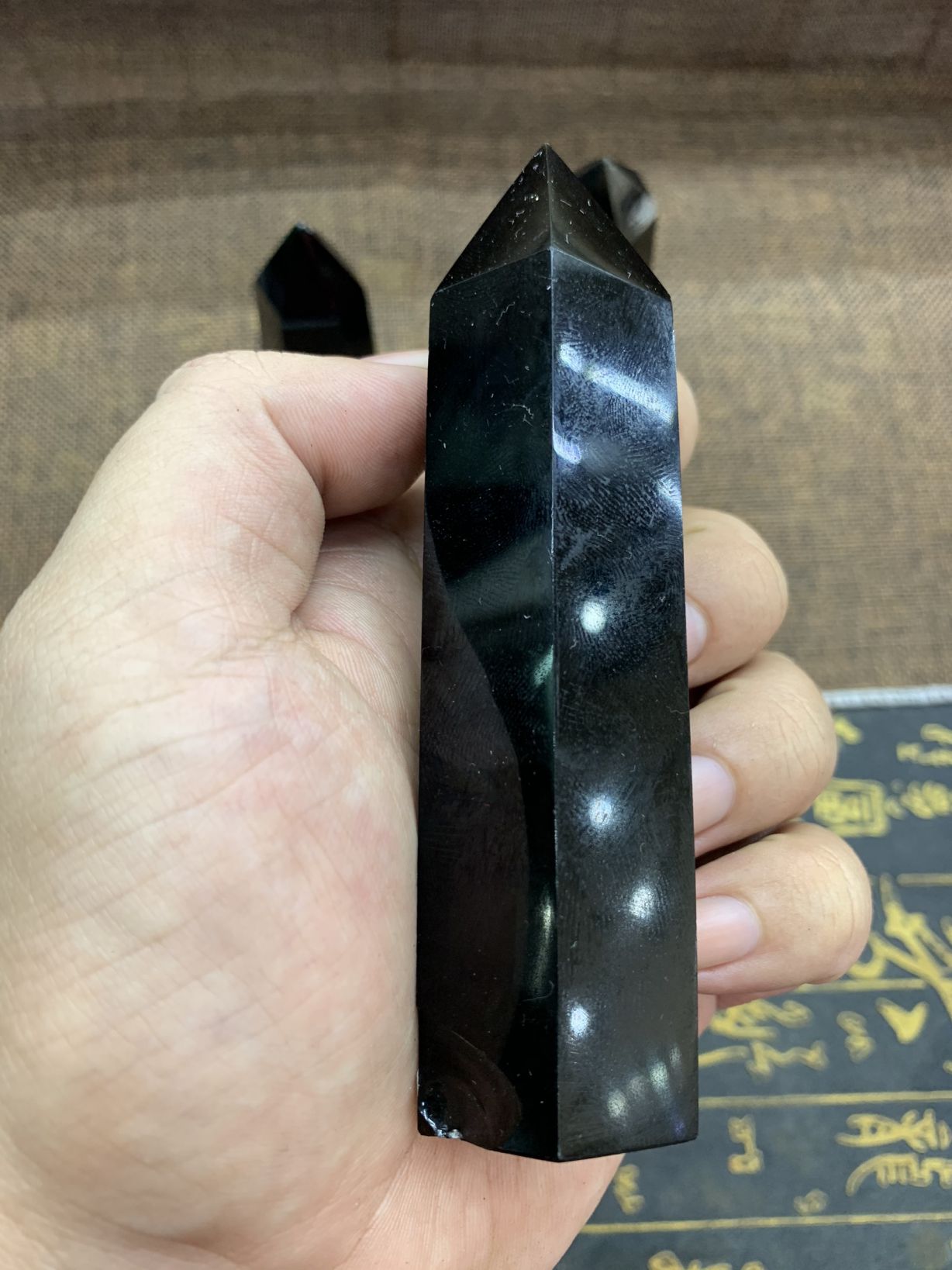 chuyen-si-tru-da-nui-lua-obsidian-cao-cap