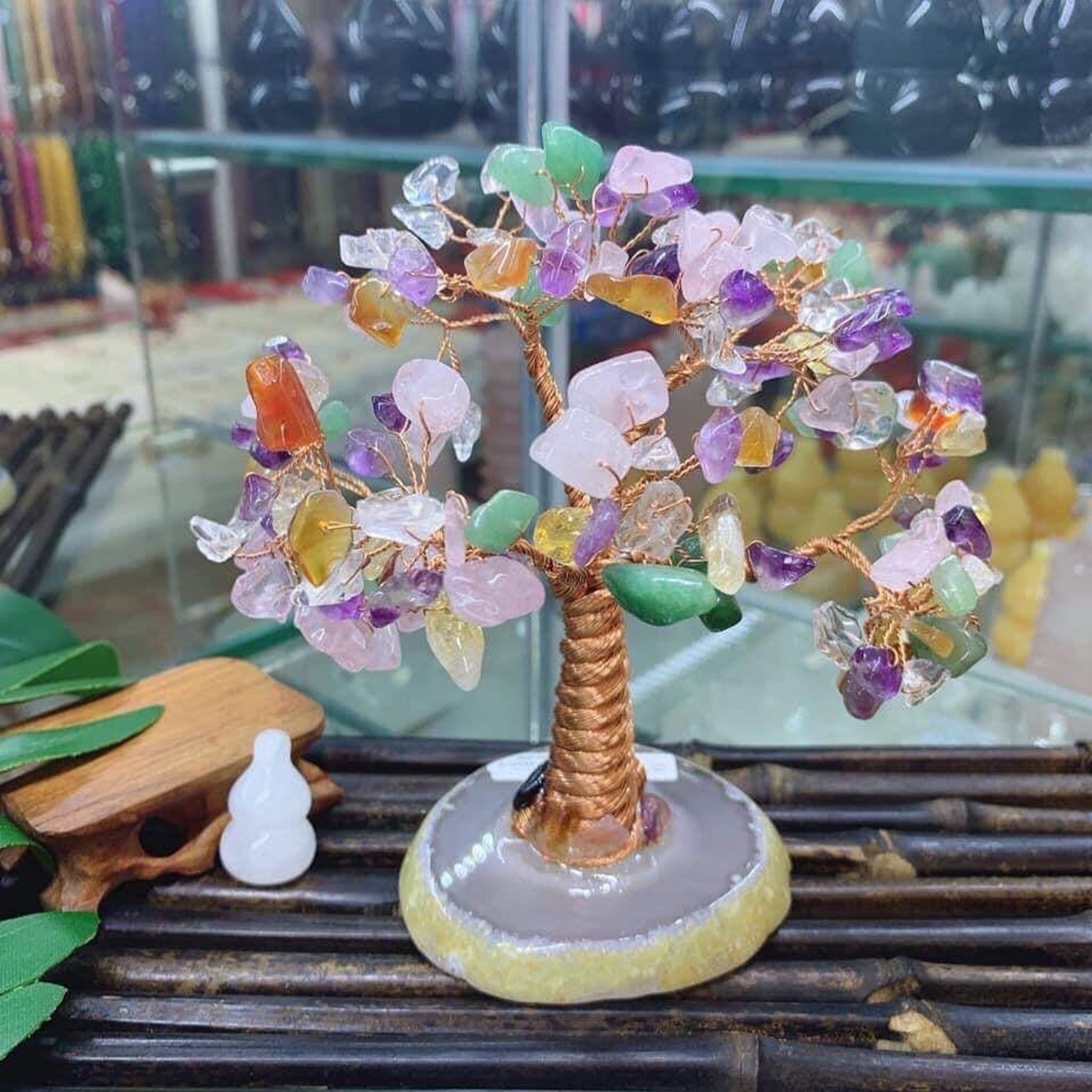 ban-si-cay-tai-loc-thach-anh-hon-hop