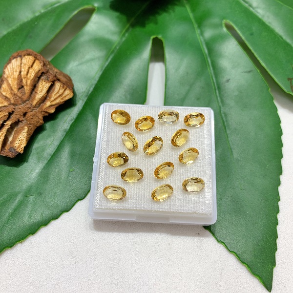mat-da-citrine-mai-giac-hinh-oval-4a