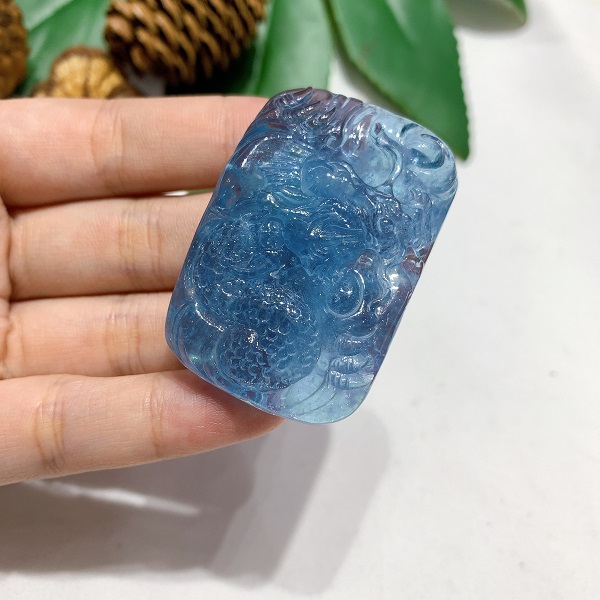 mat-aquamarine-cham-rong