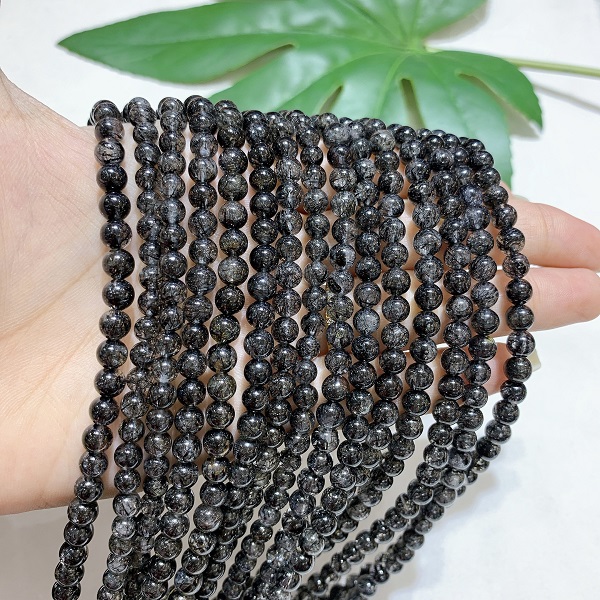 vong-chuoi-thach-anh-toc-den-4a