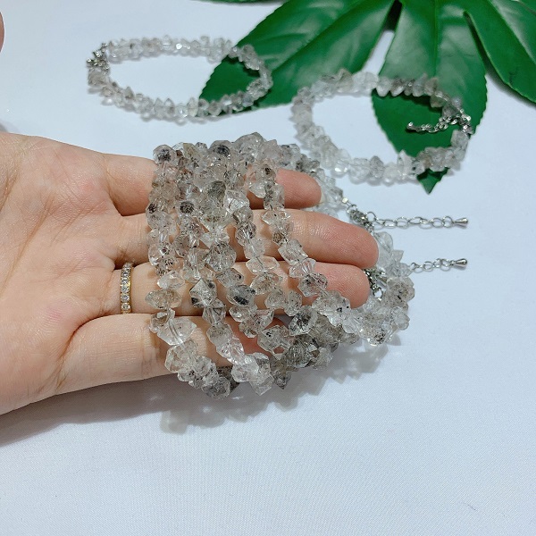 chuyen-si-thach-anh-kim-cuong-herkimer-3a