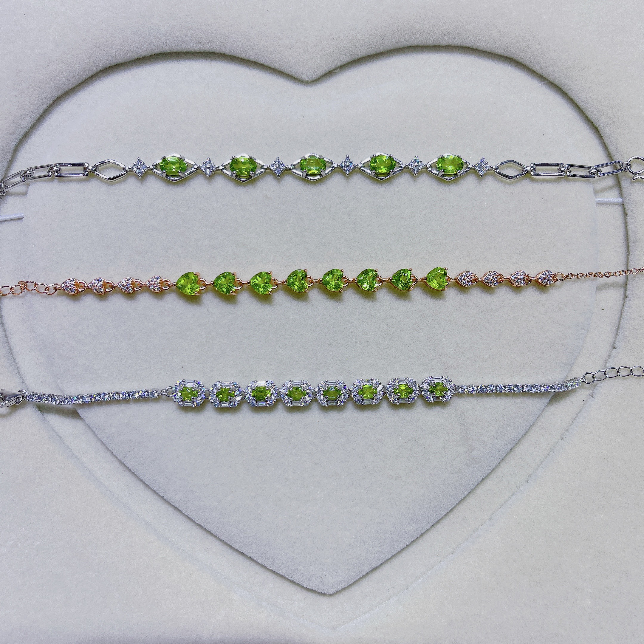 lac-tay-da-peridot-gan-bac-925