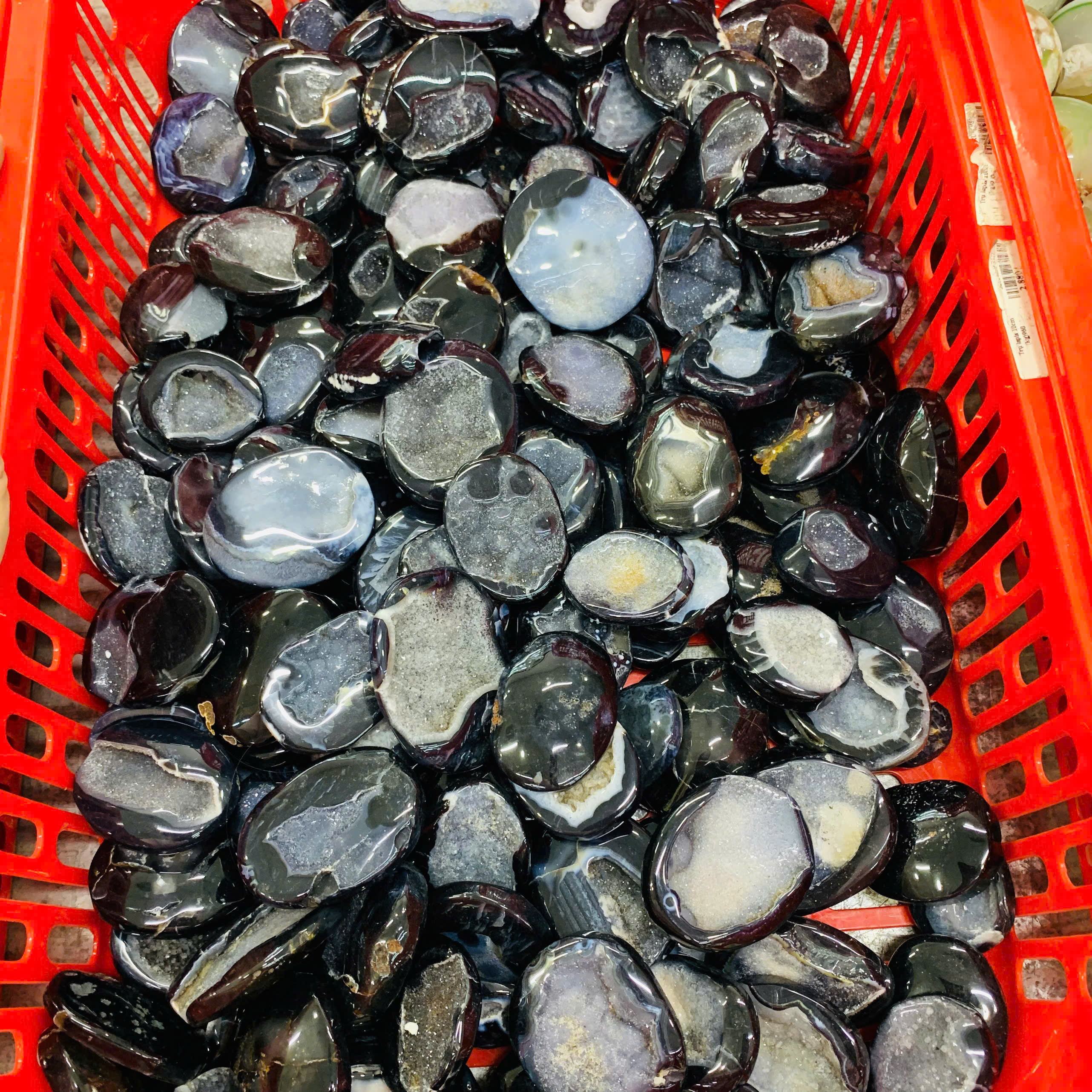 lo-trung-ma-nao-den-cong-sinh-thach-anh-chat-luong