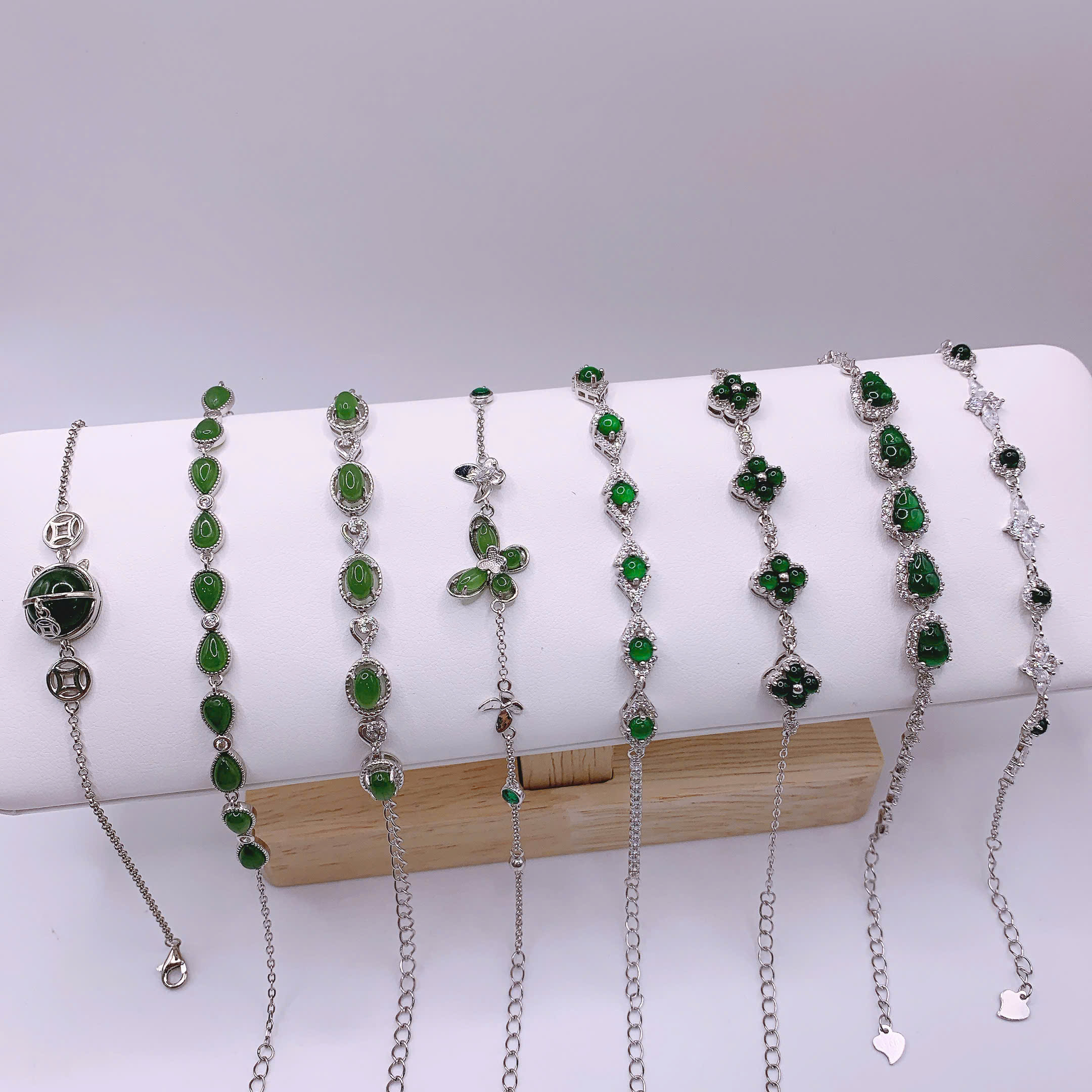 hang-moi-lac-tay-ngoc-bich-gan-bac-925